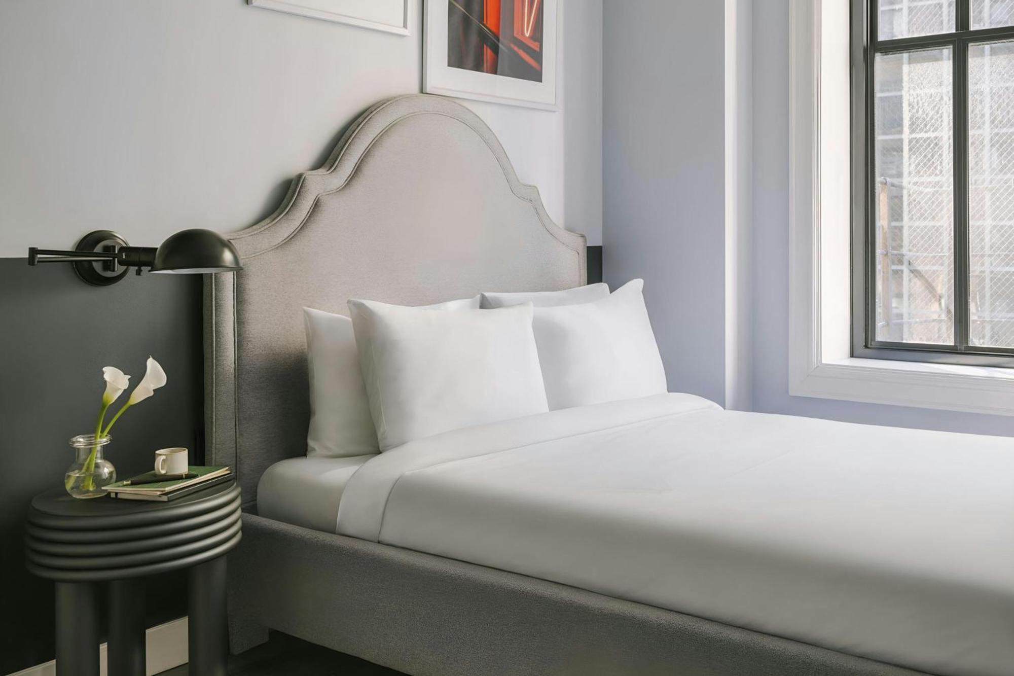 Sonder By Marriott Bonvoy The Plymouth Apartments Loop Apartahotel Chicago