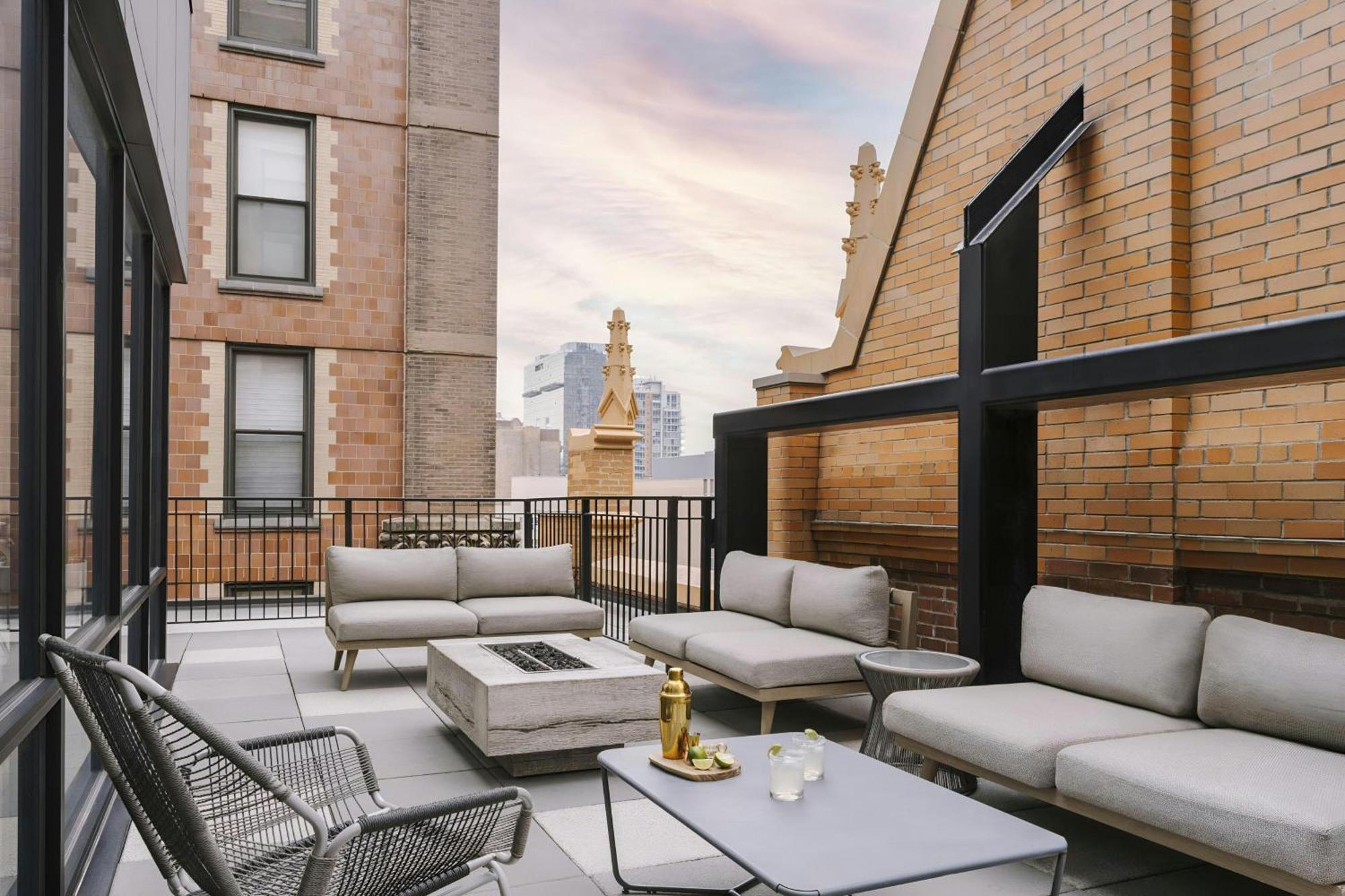 Apartahotel Sonder By Marriott Bonvoy The Plymouth Apartments Loop Chicago